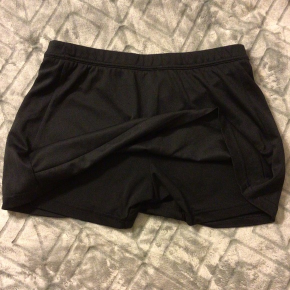 Adidas Climalite Tennis Skirt (Women’s US Size M) - Picture 4 of 4